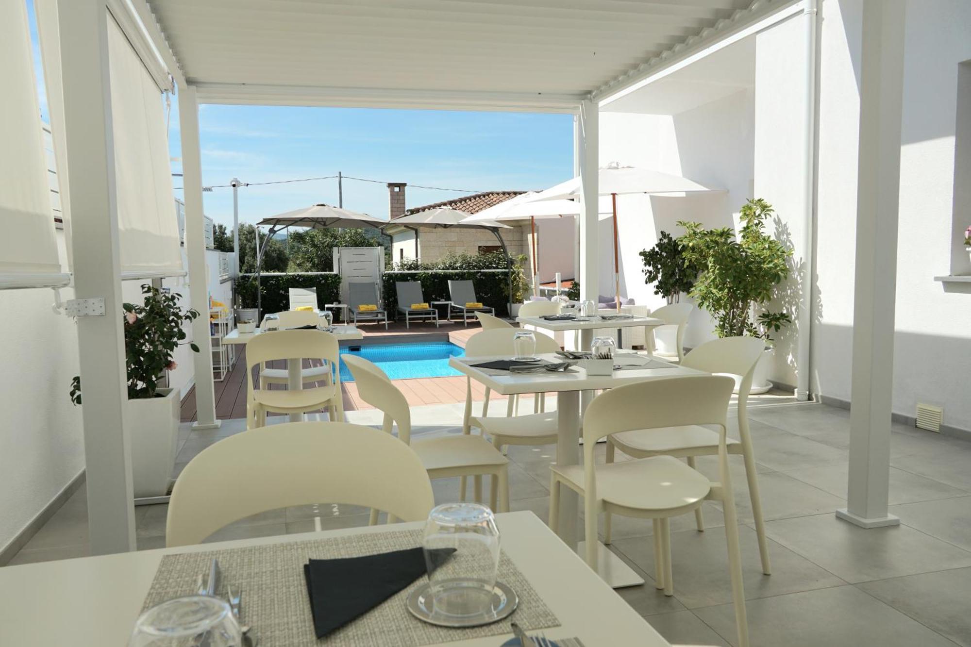 Chic & Charme Luxury Rooms Olbia Exterior photo