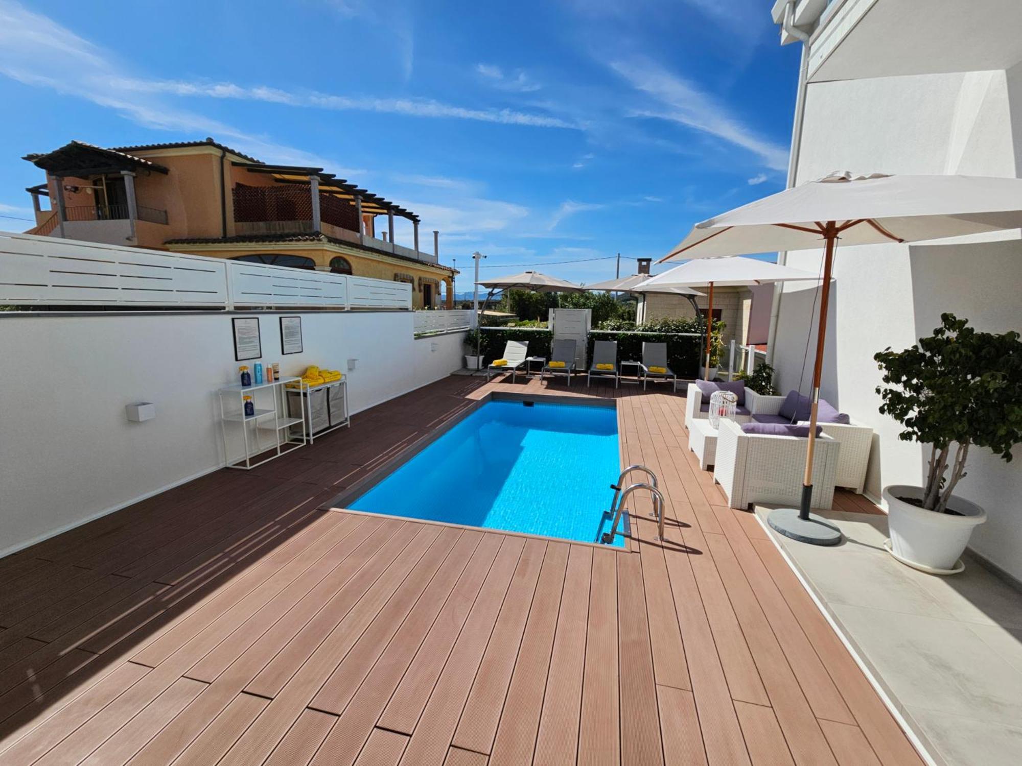 Chic & Charme Luxury Rooms Olbia Exterior photo